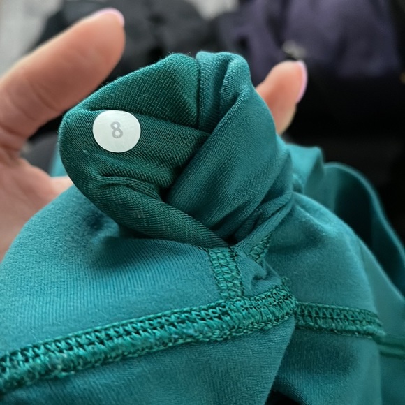 Lululemon wunder under crops - Picture 3 of 3